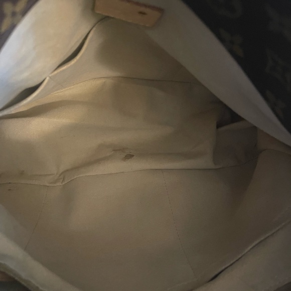 Authentic Louis Vuitton Artsy MM Bag Like New - Picture 12 of 16